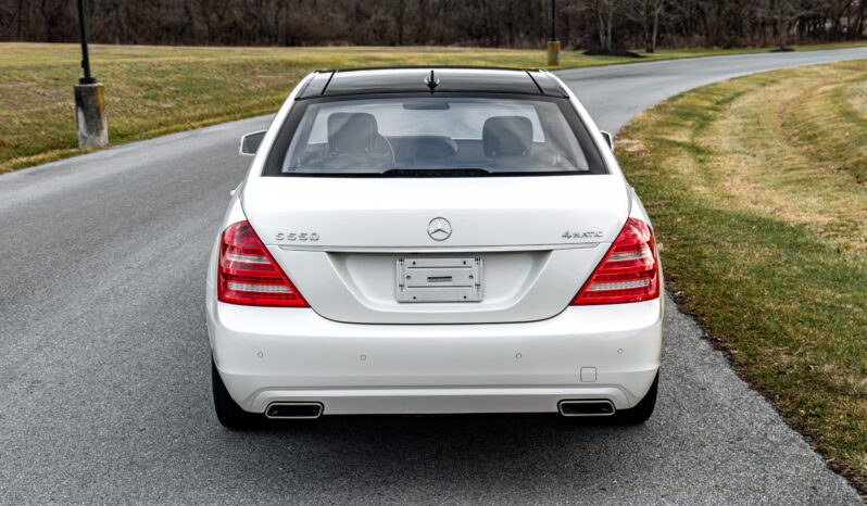 
								2012 Mercedes-Benz S550 4MATIC full									