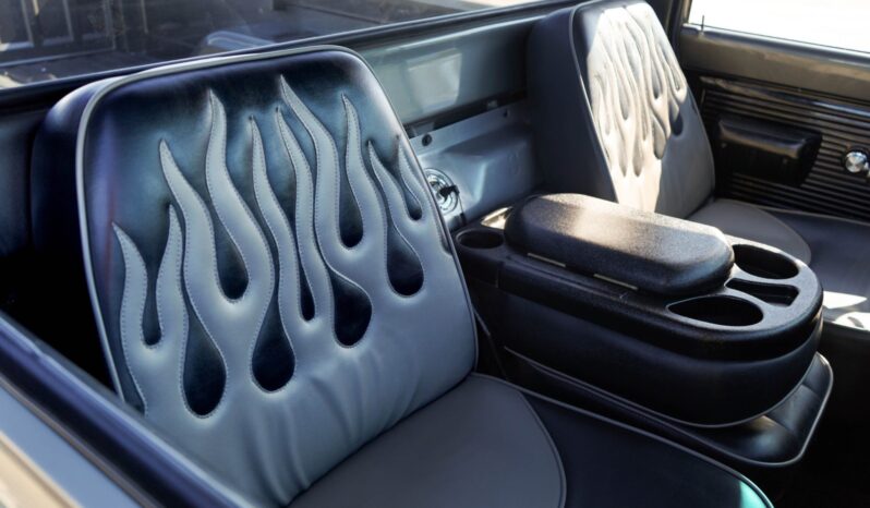 
								1971 Chevrolet C10 Pickup full									