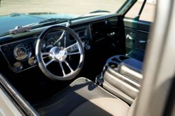 
										1971 Chevrolet C10 Pickup full									