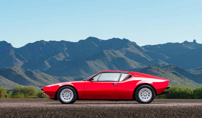
								1973 DeTomaso Pantera full									