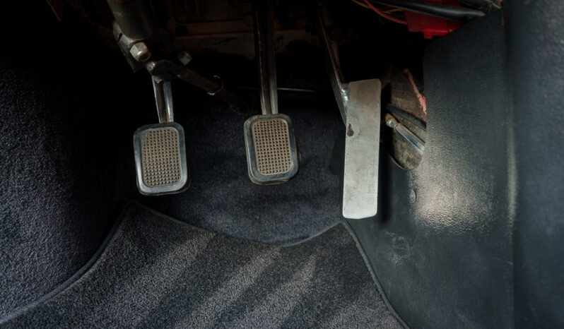 
								1973 DeTomaso Pantera full									