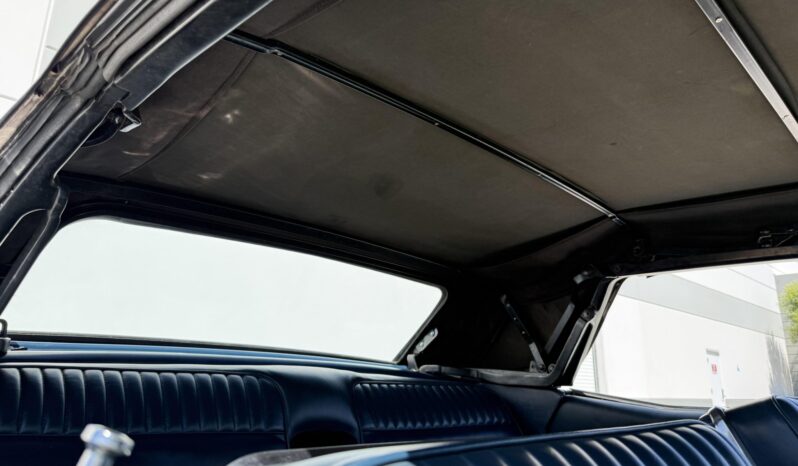 
								1966 Lincoln Continental Convertible full									