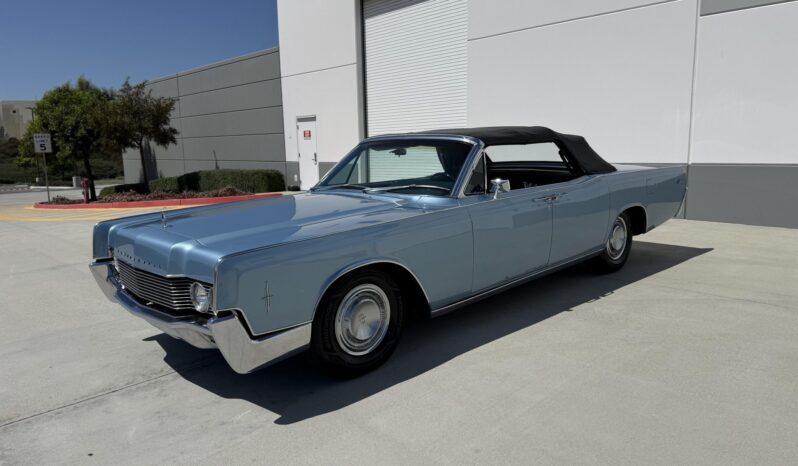 
								1966 Lincoln Continental Convertible full									