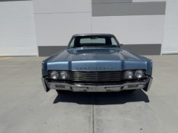 
										1966 Lincoln Continental Convertible full									