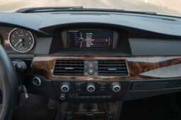 
										2010 BMW 535i xDrive Sports Wagon M Sport full									