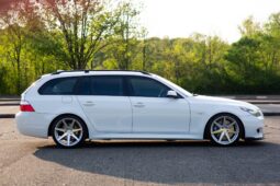 
										2010 BMW 535i xDrive Sports Wagon M Sport full									
