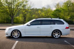 
										2010 BMW 535i xDrive Sports Wagon M Sport full									