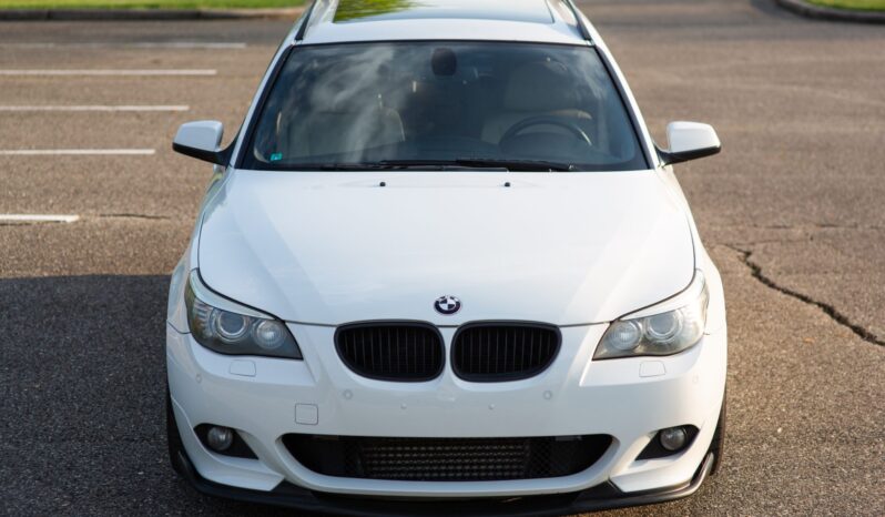 
								2010 BMW 535i xDrive Sports Wagon M Sport full									