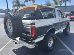
										1993 Ford Bronco XLT full									