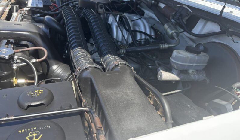 
								1993 Ford Bronco XLT full									