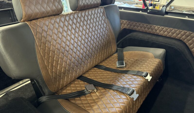 
								1971 Ford Bronco 302 full									