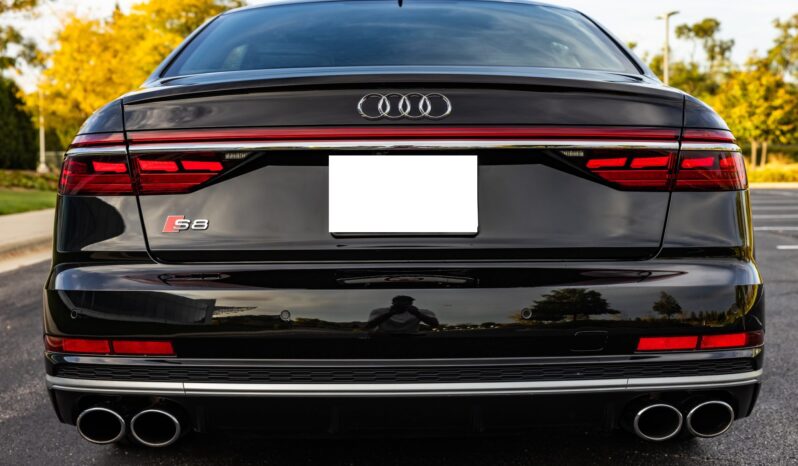 
								2020 Audi S8 full									