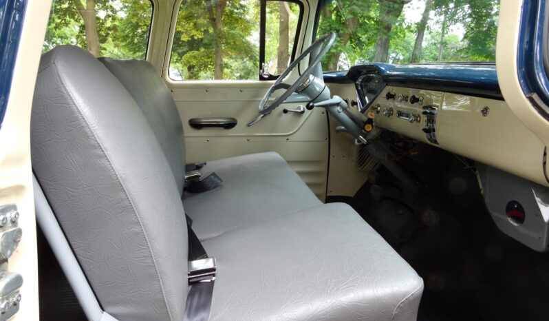 								1957 Chevrolet Suburban Carryall full									