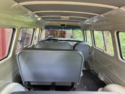										1957 Chevrolet Suburban Carryall full									