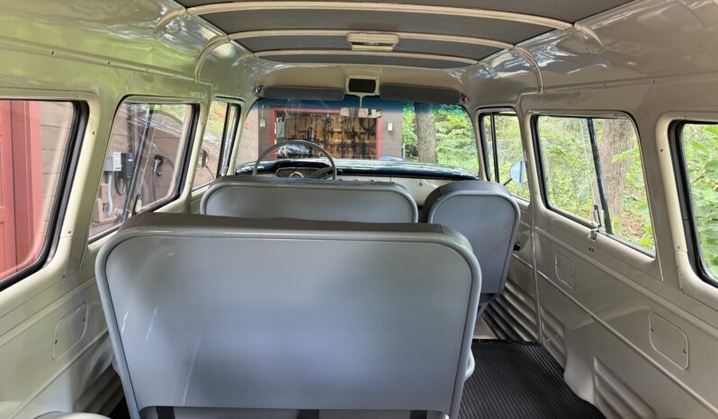 								1957 Chevrolet Suburban Carryall full									