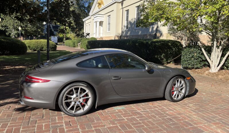 								2012 Porsche 911 Carrera S Coupe full									