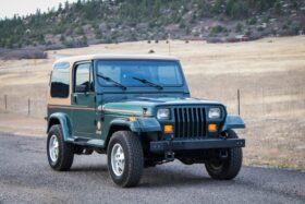 1993 Jeep Wrangler Sahara 4.0 5-Speed