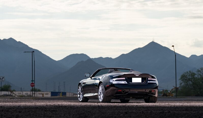 								2014 Aston Martin DB9 Volante full									