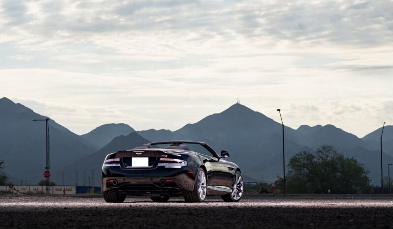 								2014 Aston Martin DB9 Volante full									