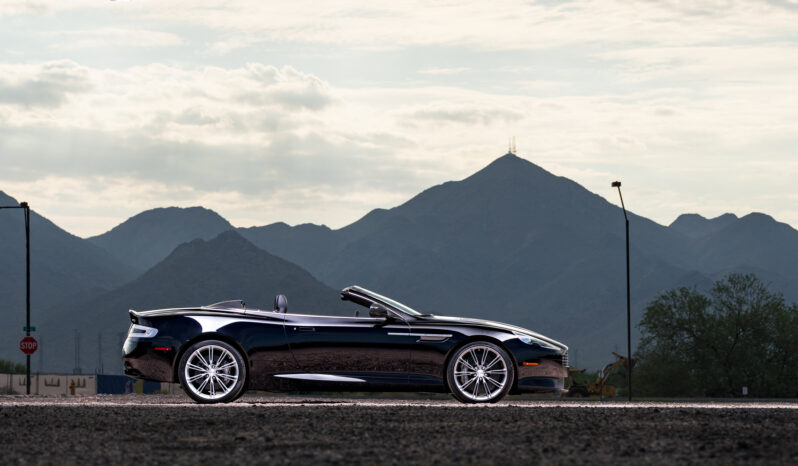 								2014 Aston Martin DB9 Volante full									