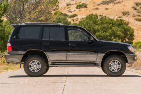 2002 Lexus LX470
