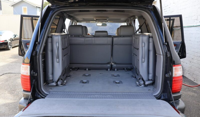 
								2002 Lexus LX470 full									