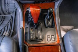 
										2002 Lexus LX470 full									