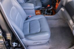 
										2002 Lexus LX470 full									