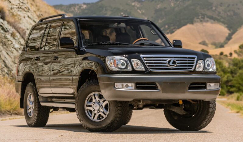 
								2002 Lexus LX470 full									