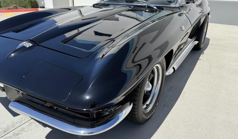 
								1964 Chevrolet Corvette Convertible 5-Speed full									