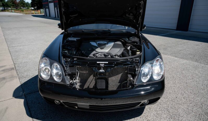 
								2008 Maybach 62S Partition full									