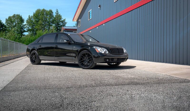 
								2008 Maybach 62S Partition full									