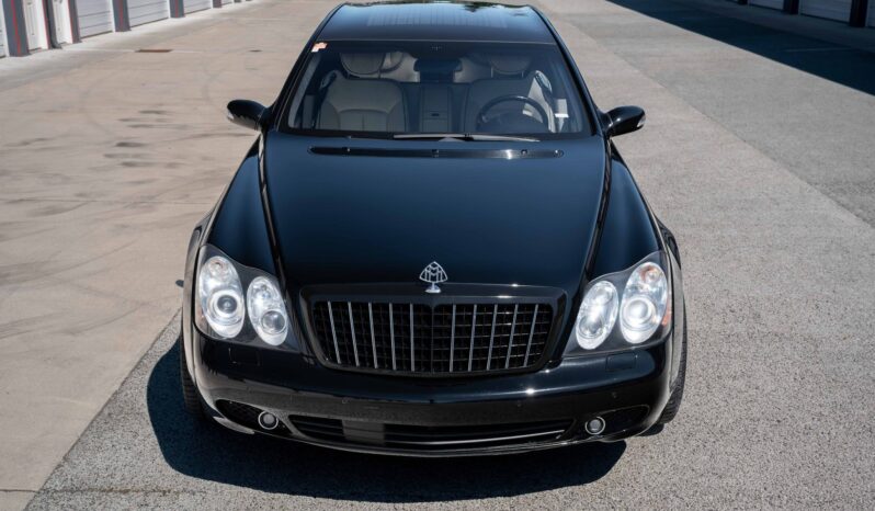 
								2008 Maybach 62S Partition full									