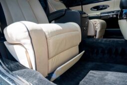 
										2008 Maybach 62S Partition full									