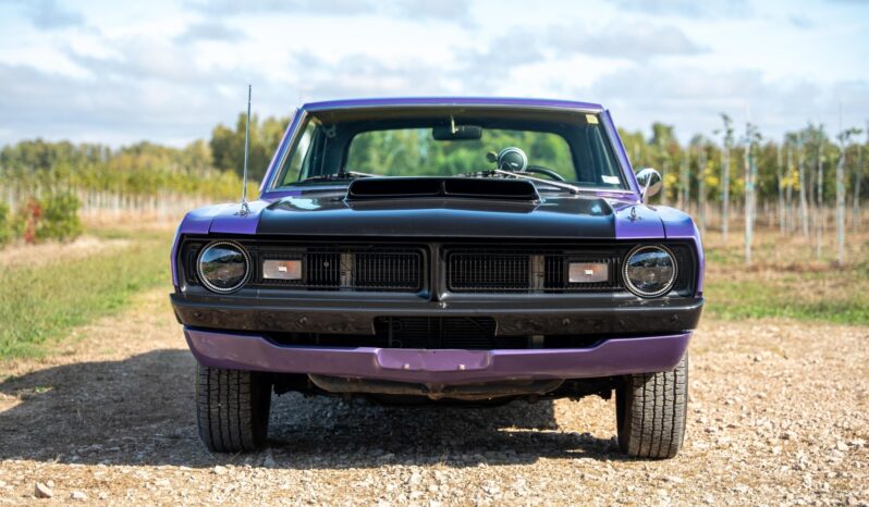 
								1971 Dodge Dart Swinger full									