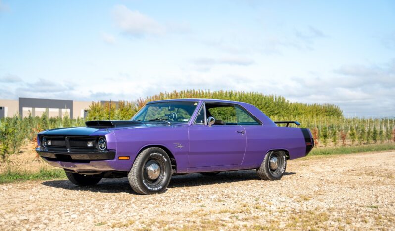 
								1971 Dodge Dart Swinger full									