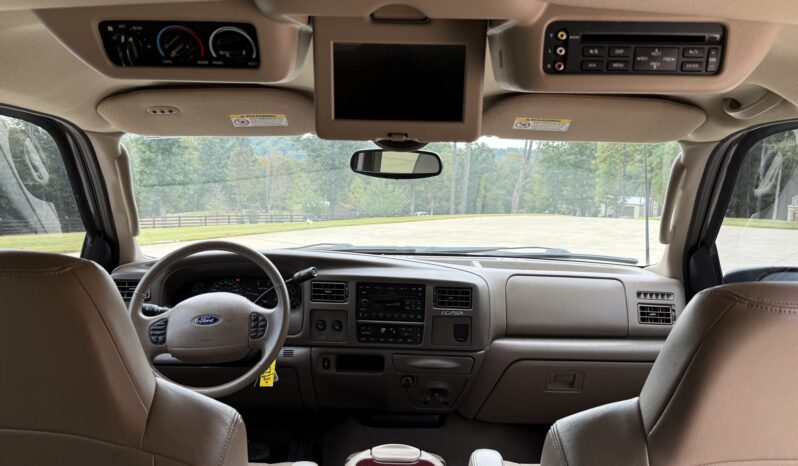 								2003 Ford Excursion Limited full									