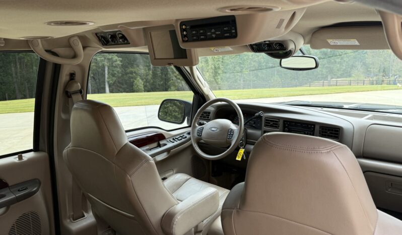 								2003 Ford Excursion Limited full									