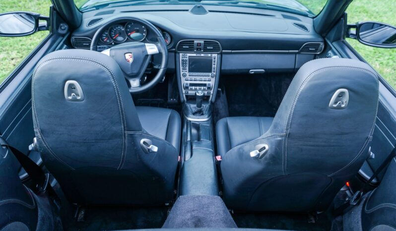 
								2005 Porsche 911 Carrera Cabriolet 6-Speed full									