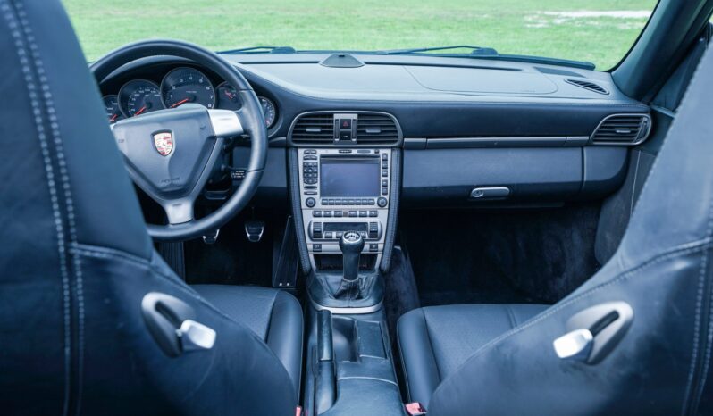 
								2005 Porsche 911 Carrera Cabriolet 6-Speed full									