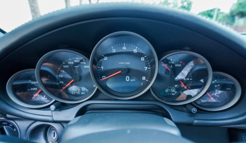 
								2005 Porsche 911 Carrera Cabriolet 6-Speed full									