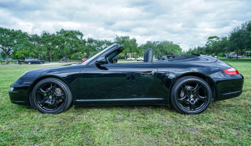 
								2005 Porsche 911 Carrera Cabriolet 6-Speed full									