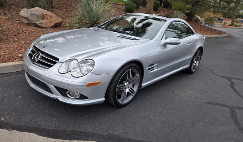 
								2008 Mercedes-Benz SL55 AMG full									