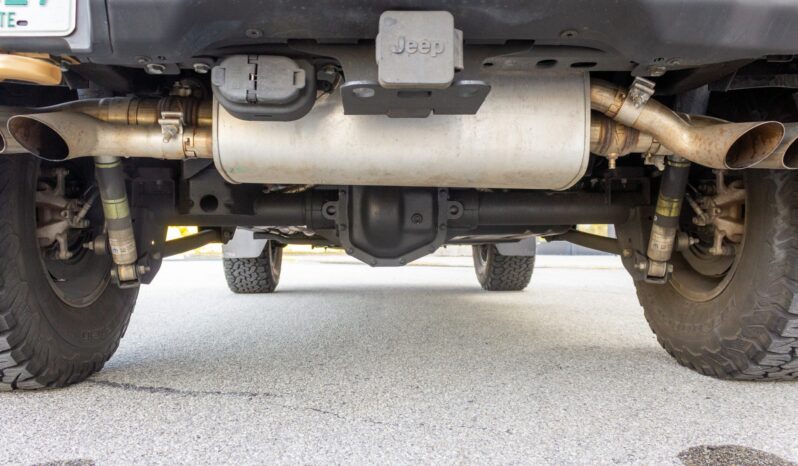 
								2022 Jeep Wrangler Unlimited Rubicon 392 full									