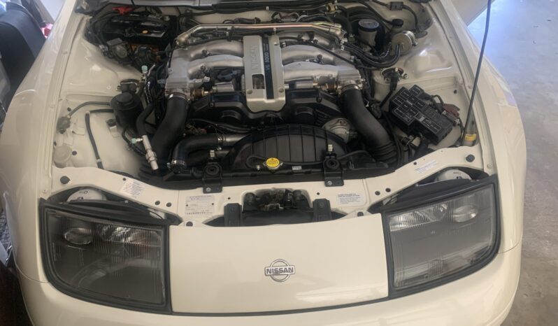 
								1994 Nissan 300ZX Convertible 5-Speed full									