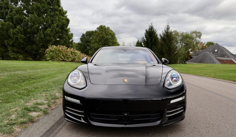 2014 Porsche Panamera 4S Executive 1