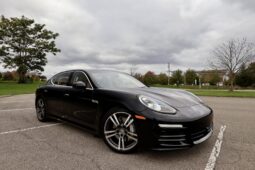 
										2014 Porsche Panamera 4S Executive full									