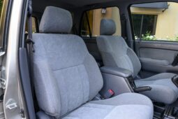 
										1999 Toyota 4Runner SR5 4WD 5-Speed full									