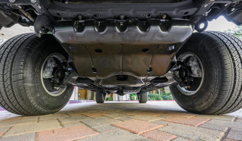 
								1999 Toyota 4Runner SR5 4WD 5-Speed full									