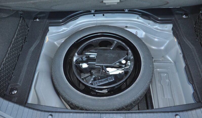 
								2012 Mercedes-Benz CLS550 full									